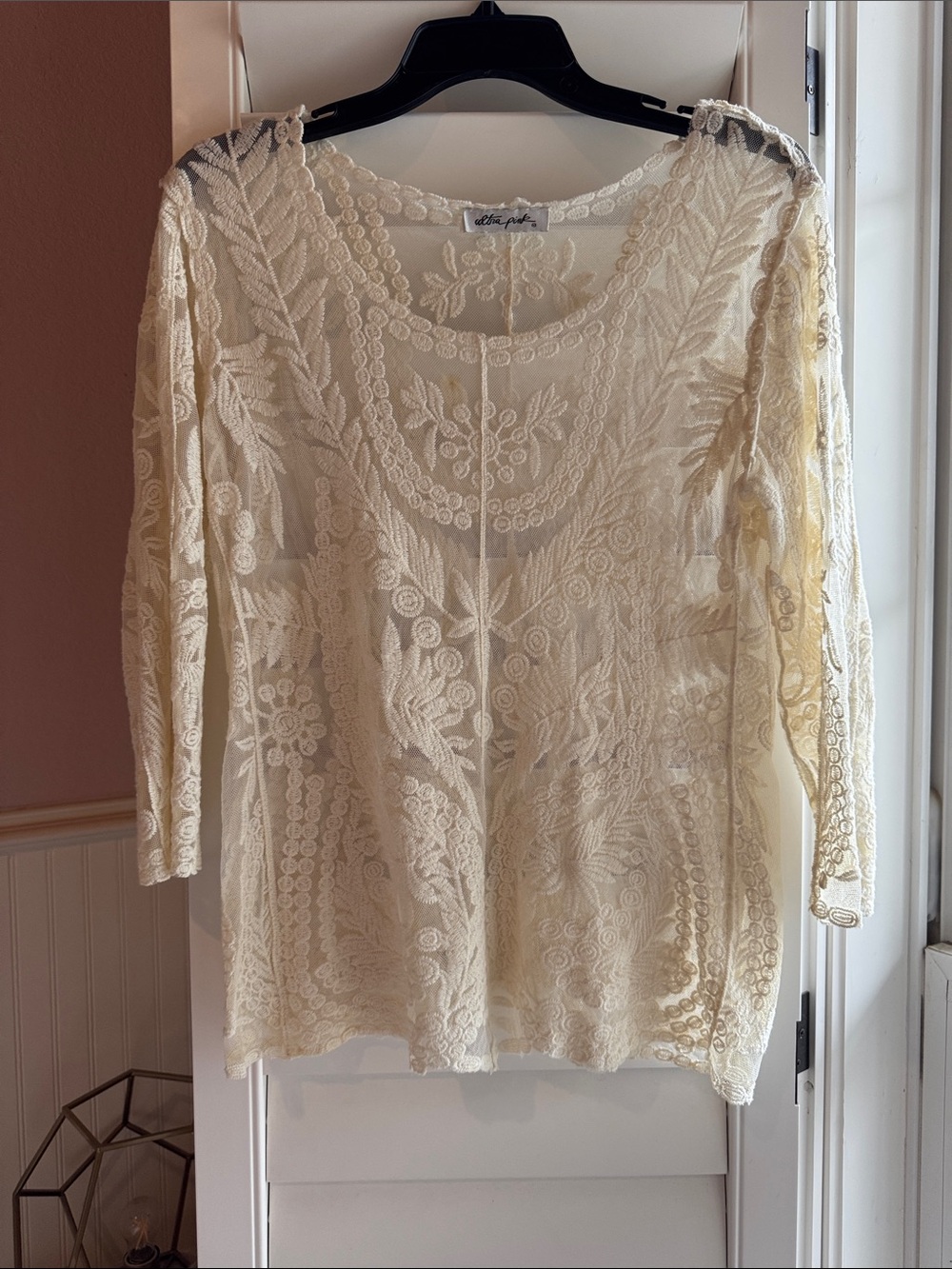 Ultra Pink Cream Lace Crochet Blouse